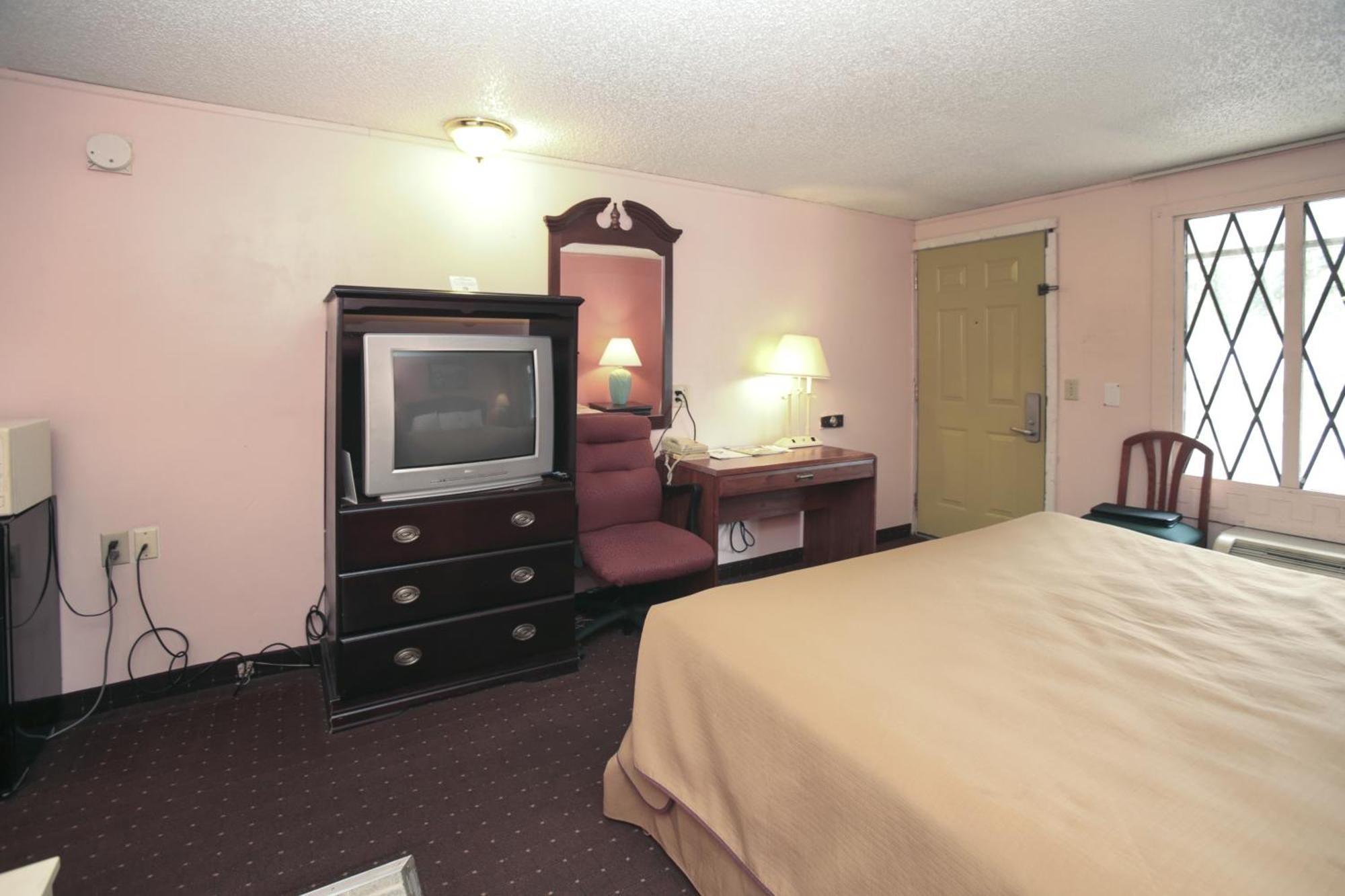 Knights Inn - Battle Creek Habitación foto